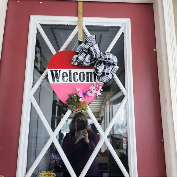 Entryway Heart Shaped Welcome Sign Wooden Floral Decoration 12 Inch Front Door - Picture 5 of 14